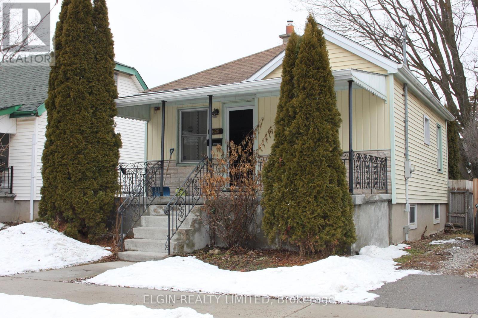 1626 Churchill Avenue, London East, Ontario  N5W 2K9 - Photo 2 - X12756938