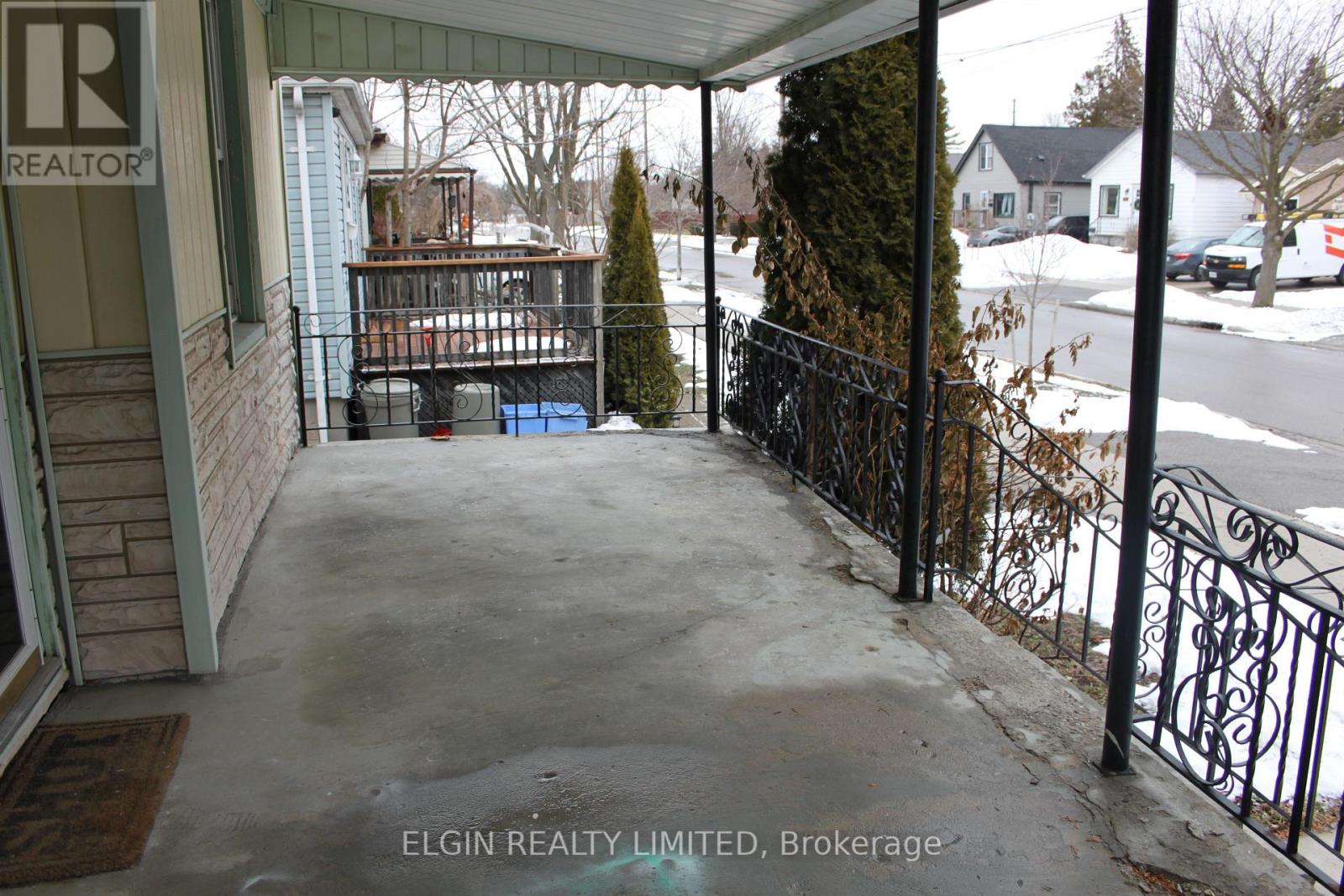 1626 Churchill Avenue, London East, Ontario  N5W 2K9 - Photo 3 - X12756938