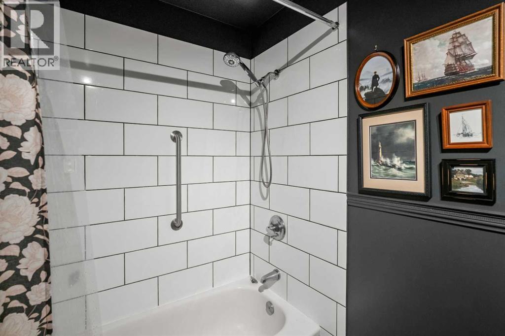 51 Berwick Hill Nw, Calgary, Alberta  T3K 1C4 - Photo 22 - A2287109