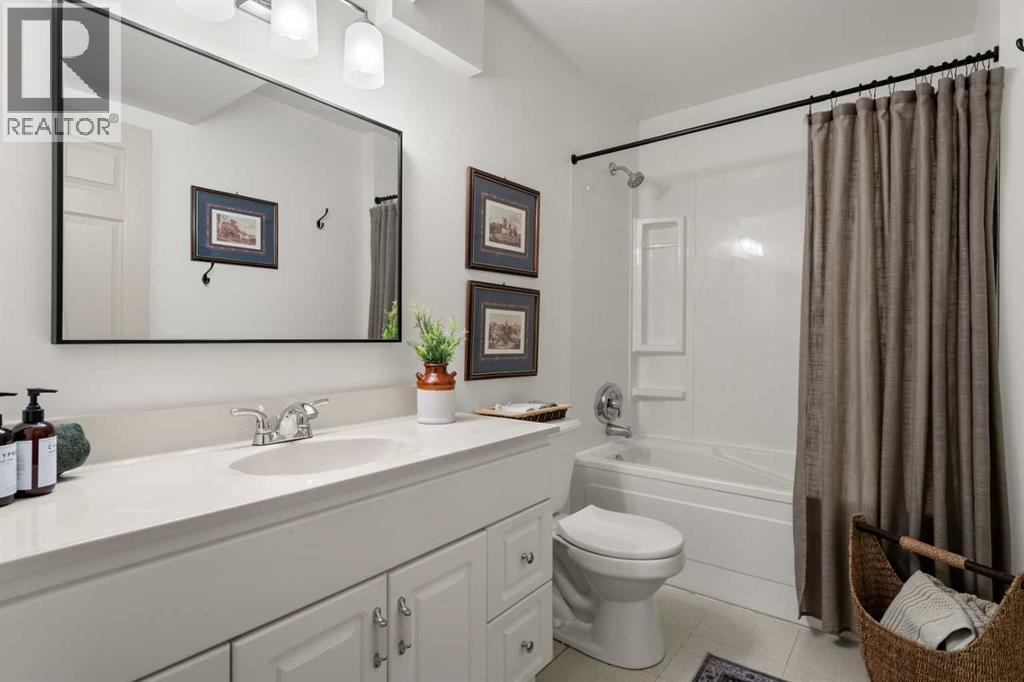 51 Berwick Hill Nw, Calgary, Alberta  T3K 1C4 - Photo 29 - A2287109