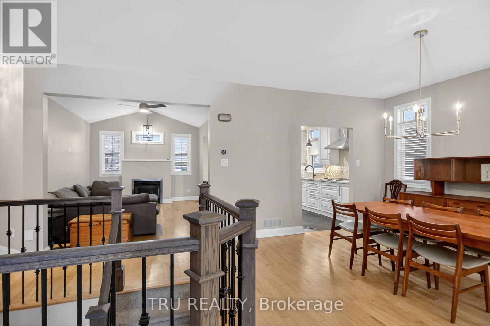 590 Anjana Circle, Ottawa, Ontario  K2J 0C9 - Photo 3 - X12809952