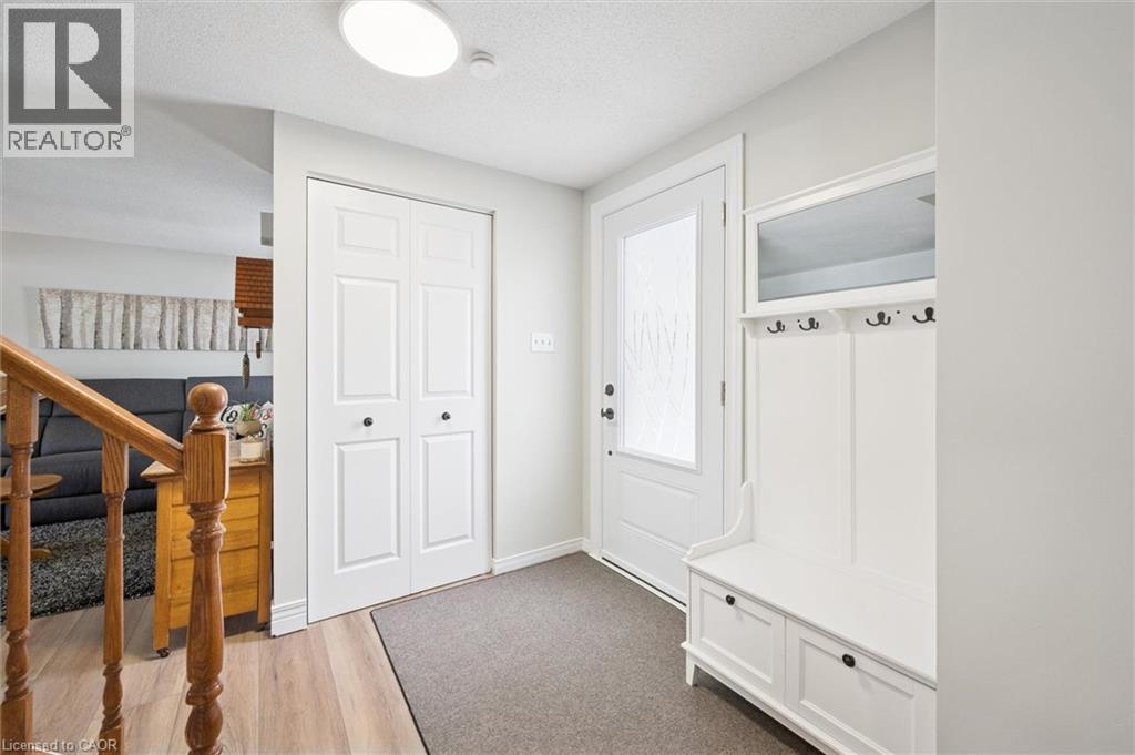 33 Chesterton Lane, Guelph, Ontario  N1E 6S8 - Photo 5 - 40806676