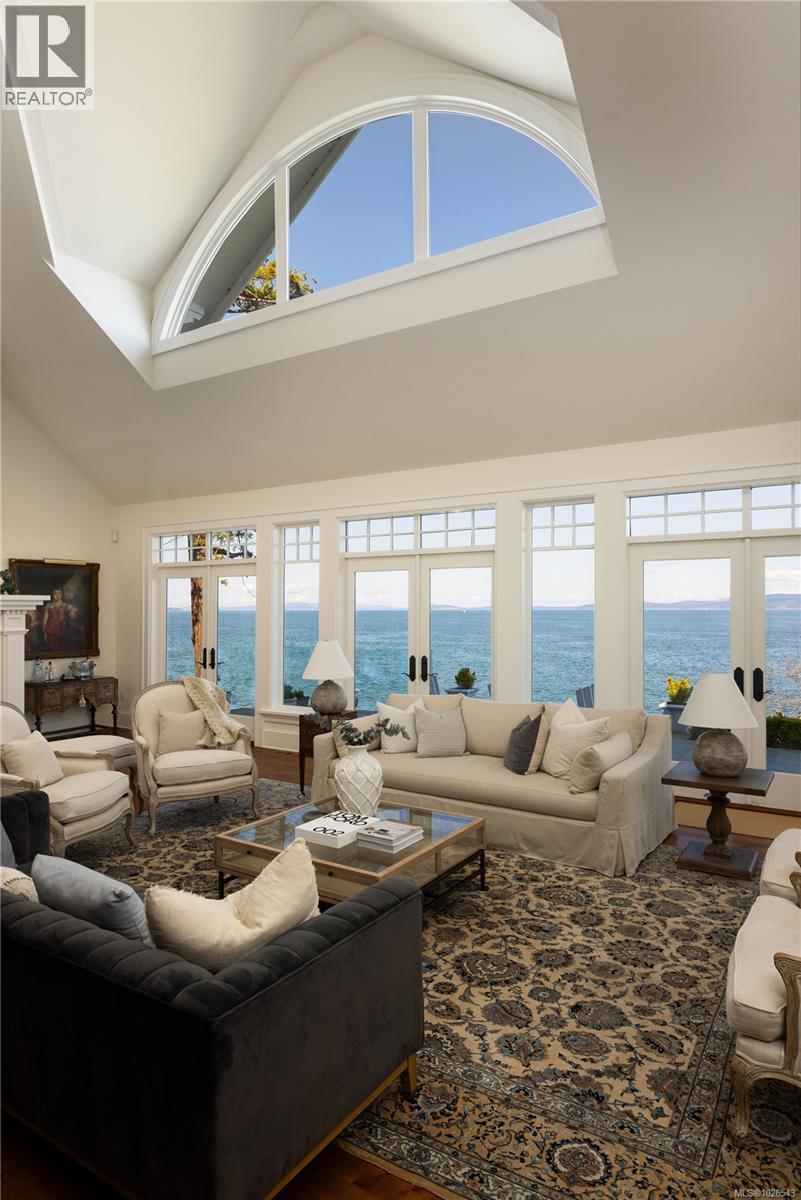 2600 Queenswood Dr, Saanich, British Columbia  V8N 1X5 - Photo 14 - 1026543