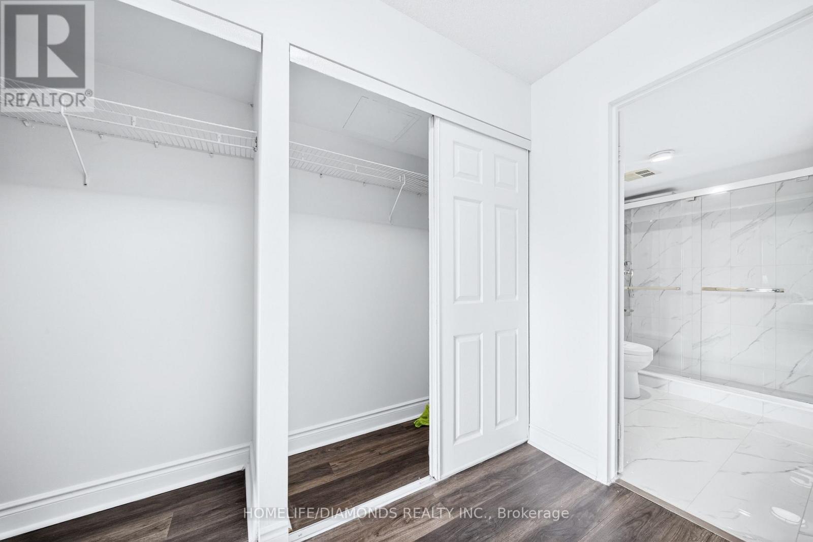 2002 - 5 Concorde Place, Toronto (Banbury-Don Mills), Ontario  M3C 3M8 - Photo 24 - C12809954