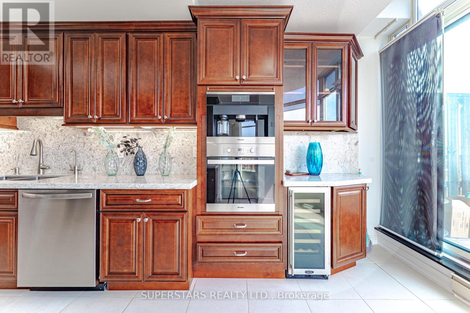 Ph14 - 20 Guildwood Parkway, Toronto, Ontario  M1E 5B6 - Photo 13 - E12809918