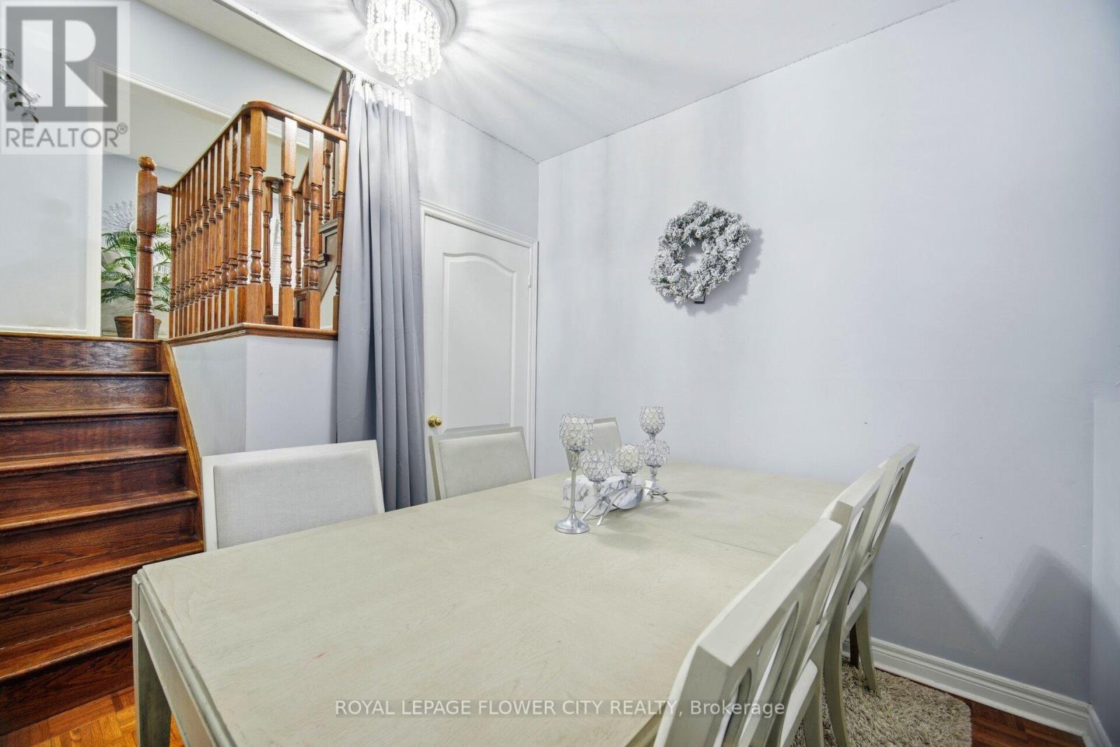 67 Olde Town Road, Brampton, Ontario  L6X 4T8 - Photo 19 - W12809910