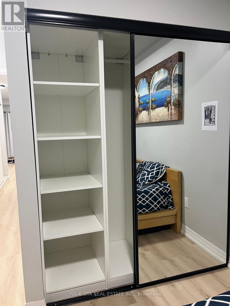 207 - 1165 Journeyman Lane W, Mississauga (Clarkson), Ontario  L5J 0B6 - Photo 22 - W12809912