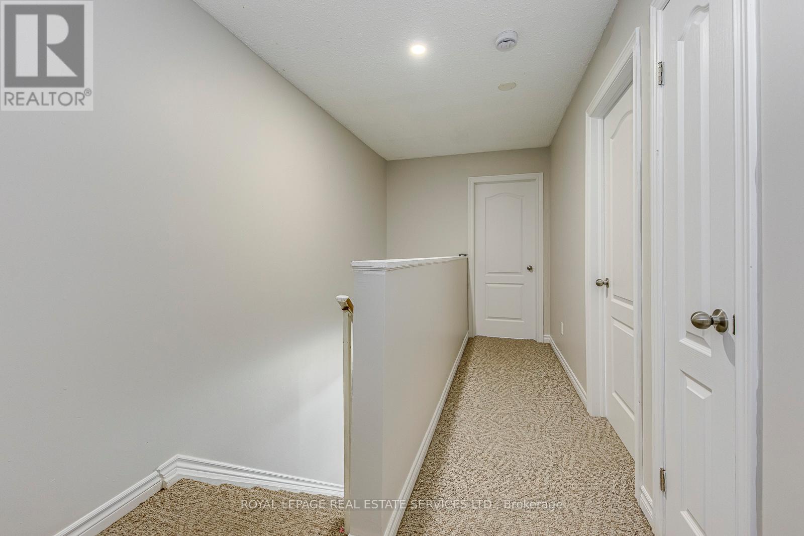 99 Martin Street, Milton (Om Old Milton), Ontario  L9T 2R3 - Photo 8 - W12809920