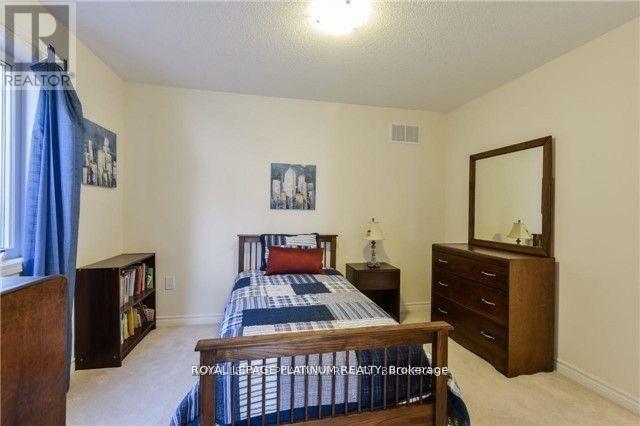 Main - 17 Polstar Road, Brampton (Northwest Brampton), Ontario  L7A 4H1 - Photo 15 - W12809930