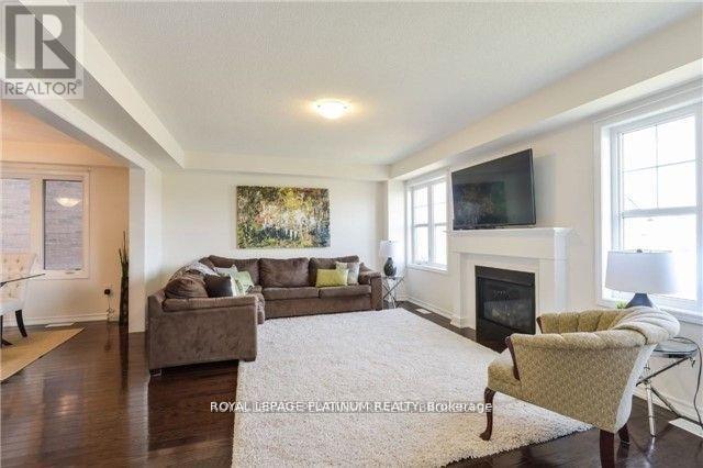 Main - 17 Polstar Road, Brampton (Northwest Brampton), Ontario  L7A 4H1 - Photo 6 - W12809930