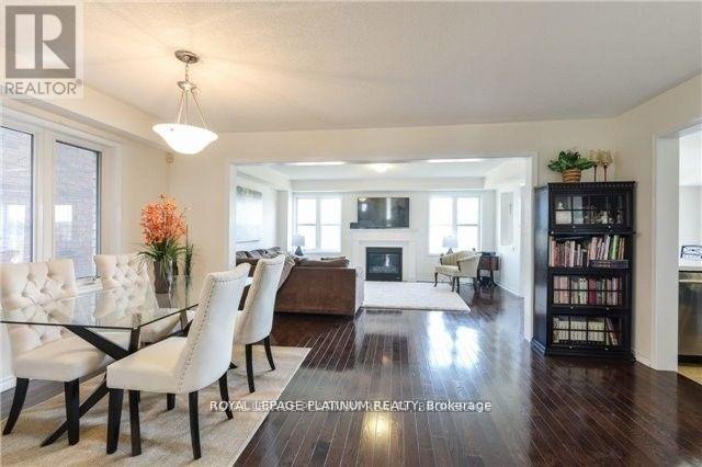 Main - 17 Polstar Road, Brampton (Northwest Brampton), Ontario  L7A 4H1 - Photo 7 - W12809930