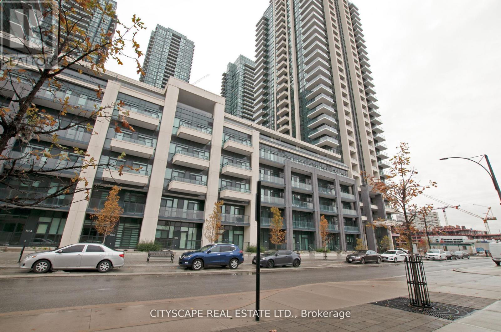 723 - 4055 Parkside Village Drive, Mississauga, Ontario  L5B 0K2 - Photo 2 - W12809934