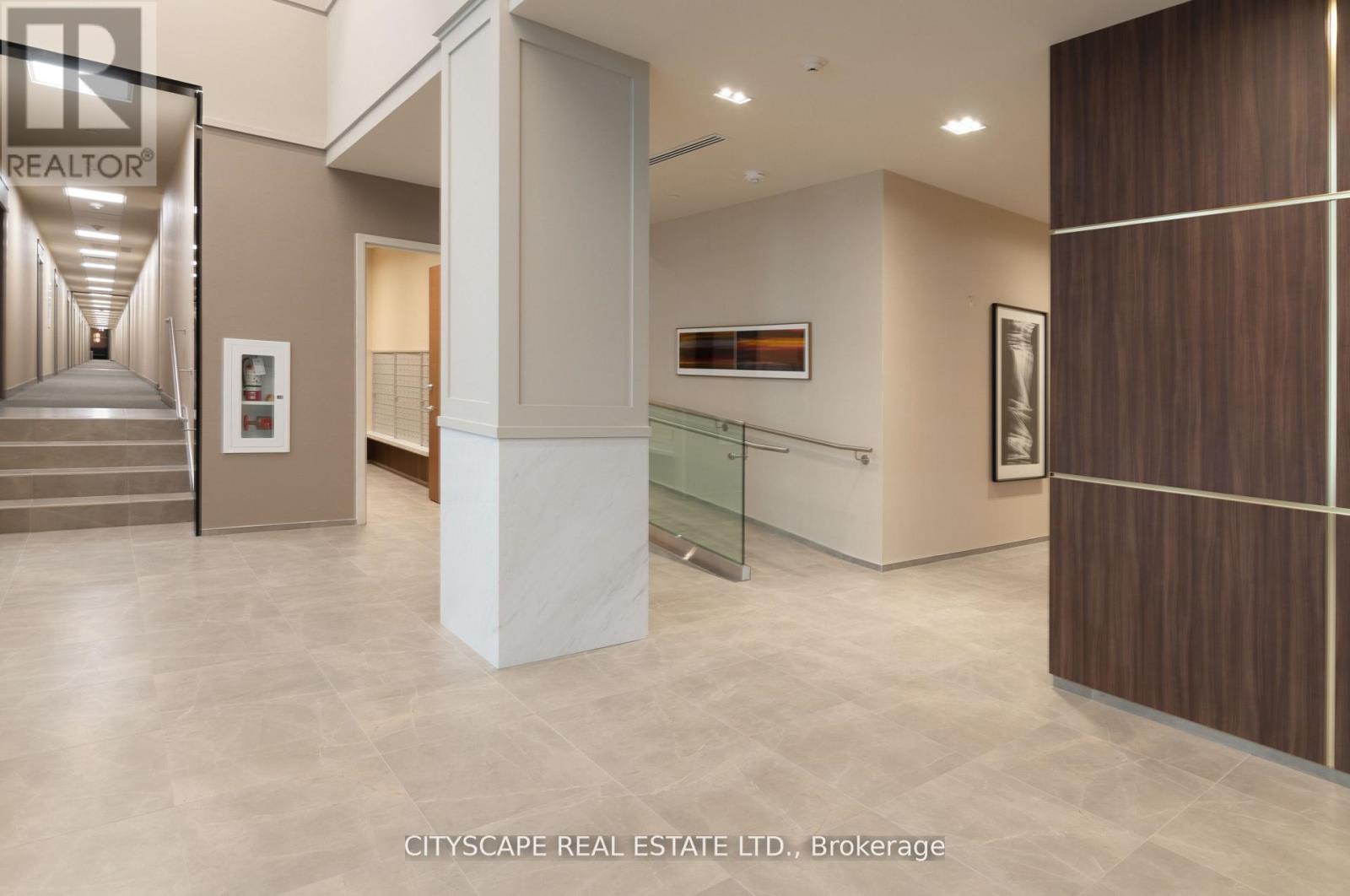 723 - 4055 Parkside Village Drive, Mississauga, Ontario  L5B 0K2 - Photo 4 - W12809934