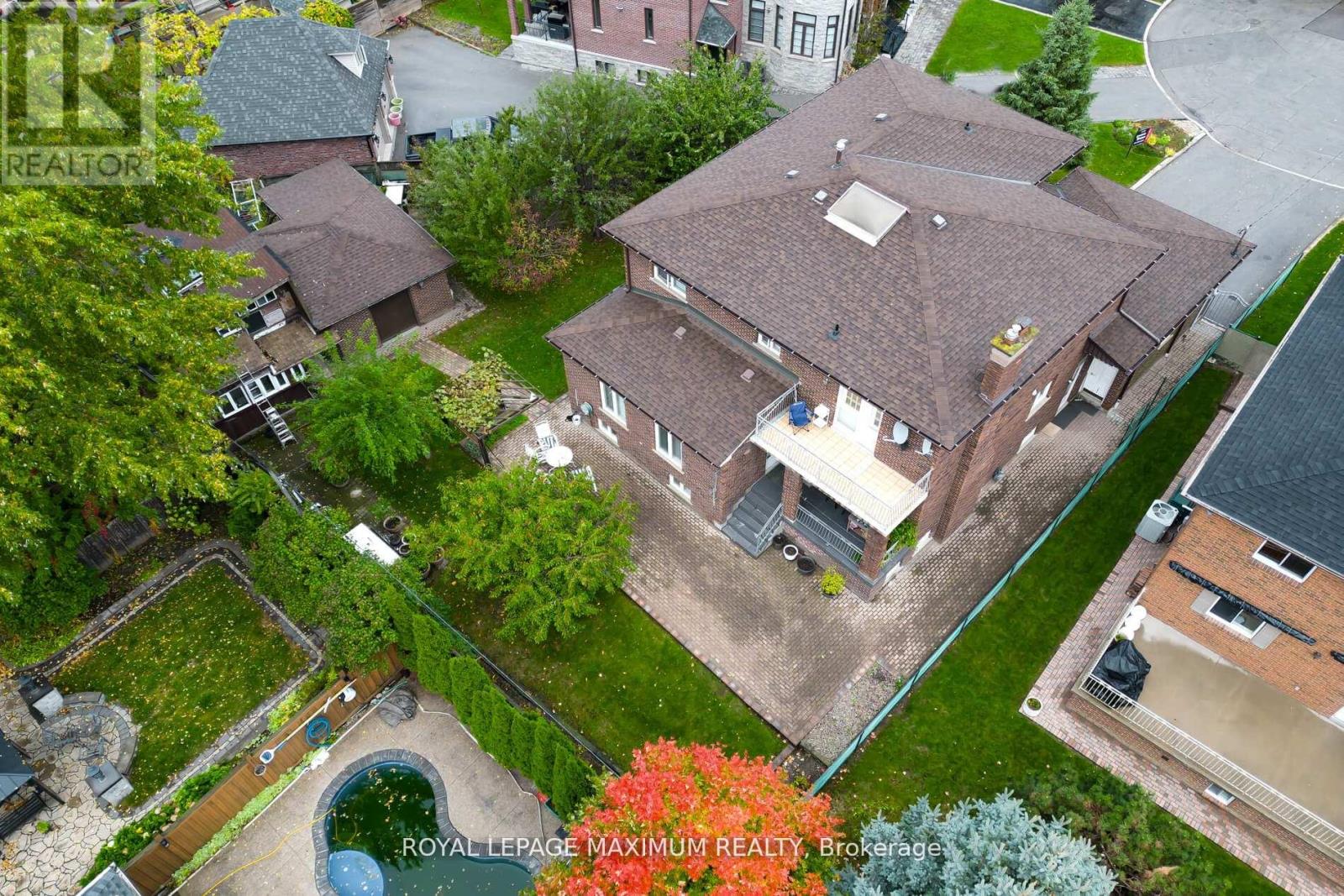 119 Glen Long Avenue, Toronto (Yorkdale-Glen Park), Ontario  M6B 2M4 - Photo 45 - W12809940