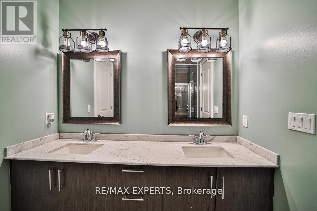 28 Pendergast Court, Brampton (Toronto Gore Rural Estate), Ontario  L6P 0H8 - Photo 23 - W12809950