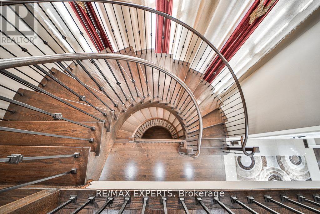 28 Pendergast Court, Brampton (Toronto Gore Rural Estate), Ontario  L6P 0H8 - Photo 30 - W12809950