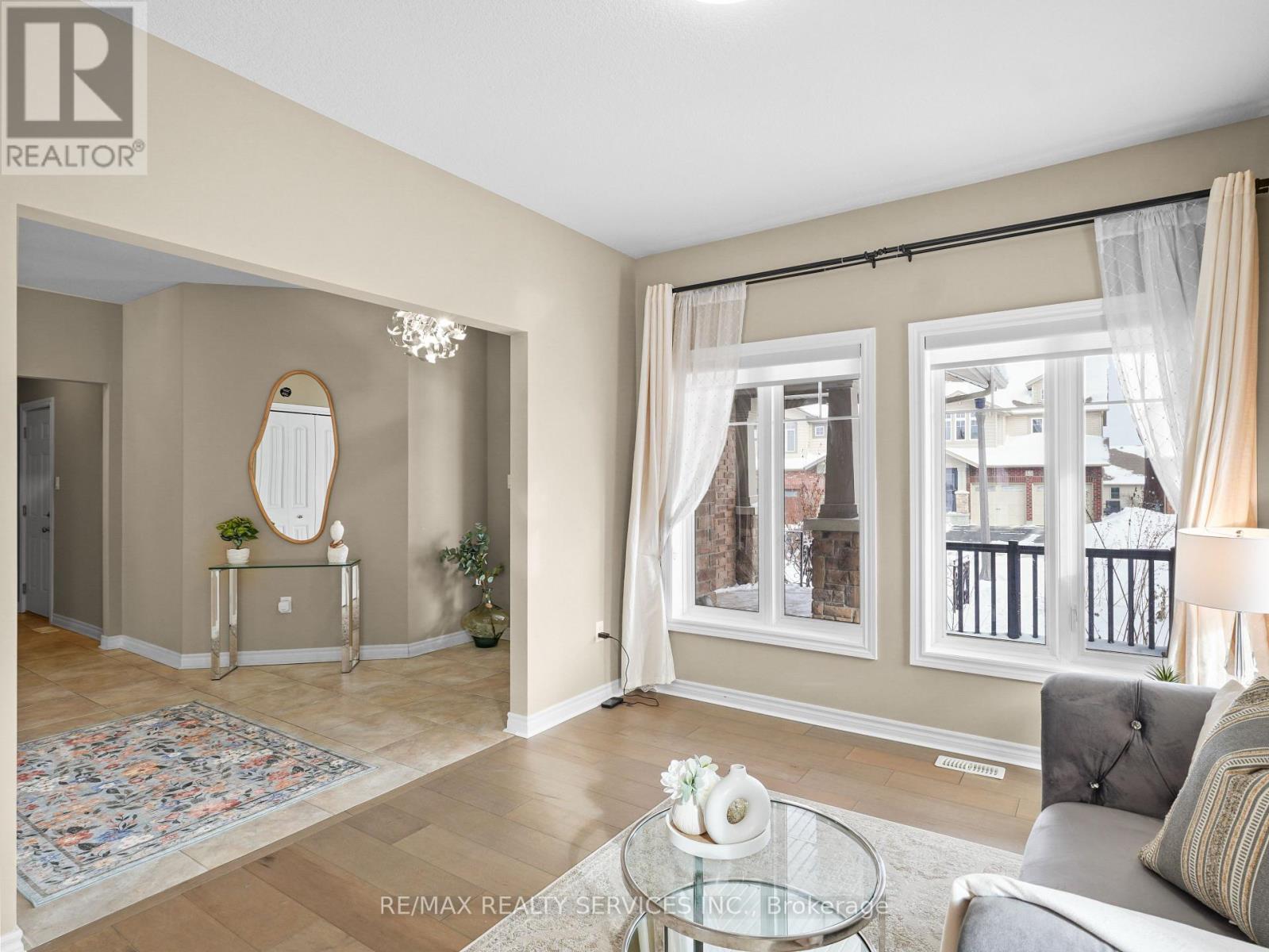 906 Audrey Place, Kitchener, Ontario  N2E 0B9 - Photo 8 - X12809914