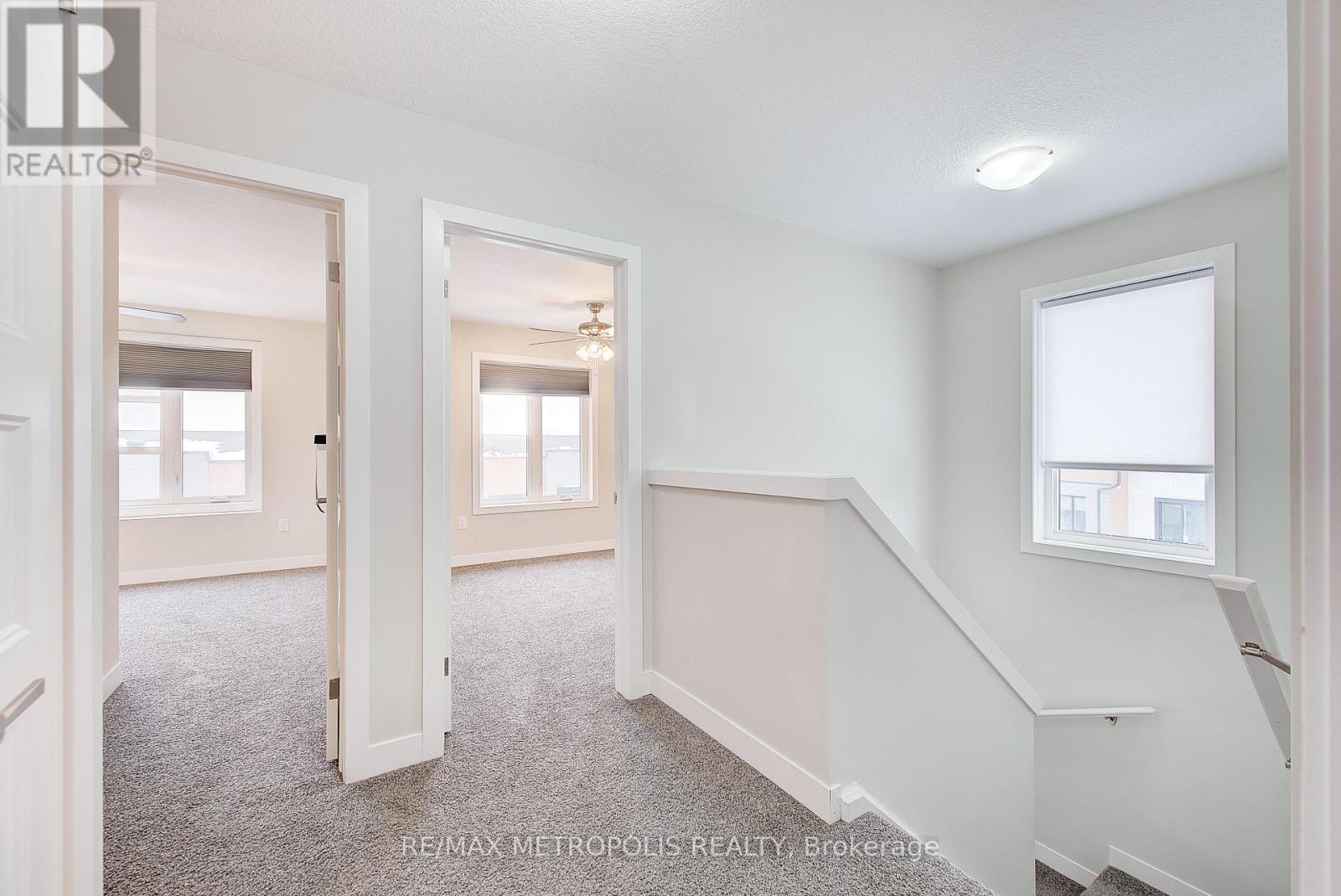 996 - 996 West Village Square, London North (North M), Ontario  N6H 0J7 - Photo 27 - X12809948