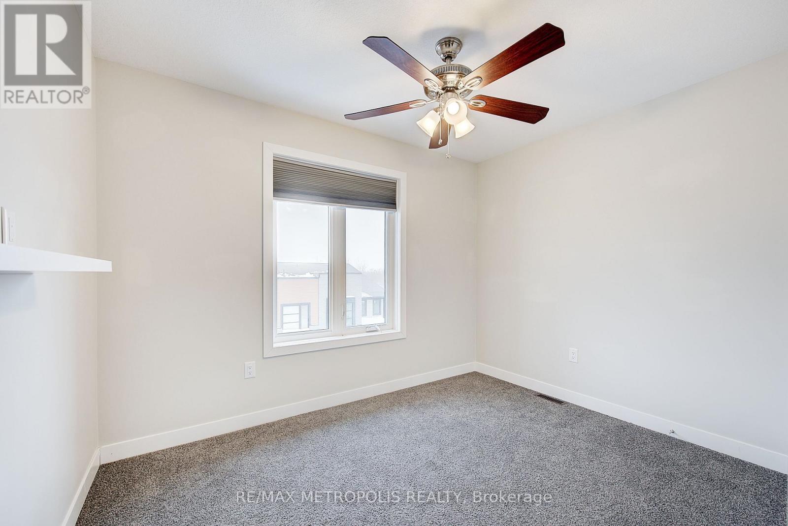 996 - 996 West Village Square, London North (North M), Ontario  N6H 0J7 - Photo 35 - X12809948