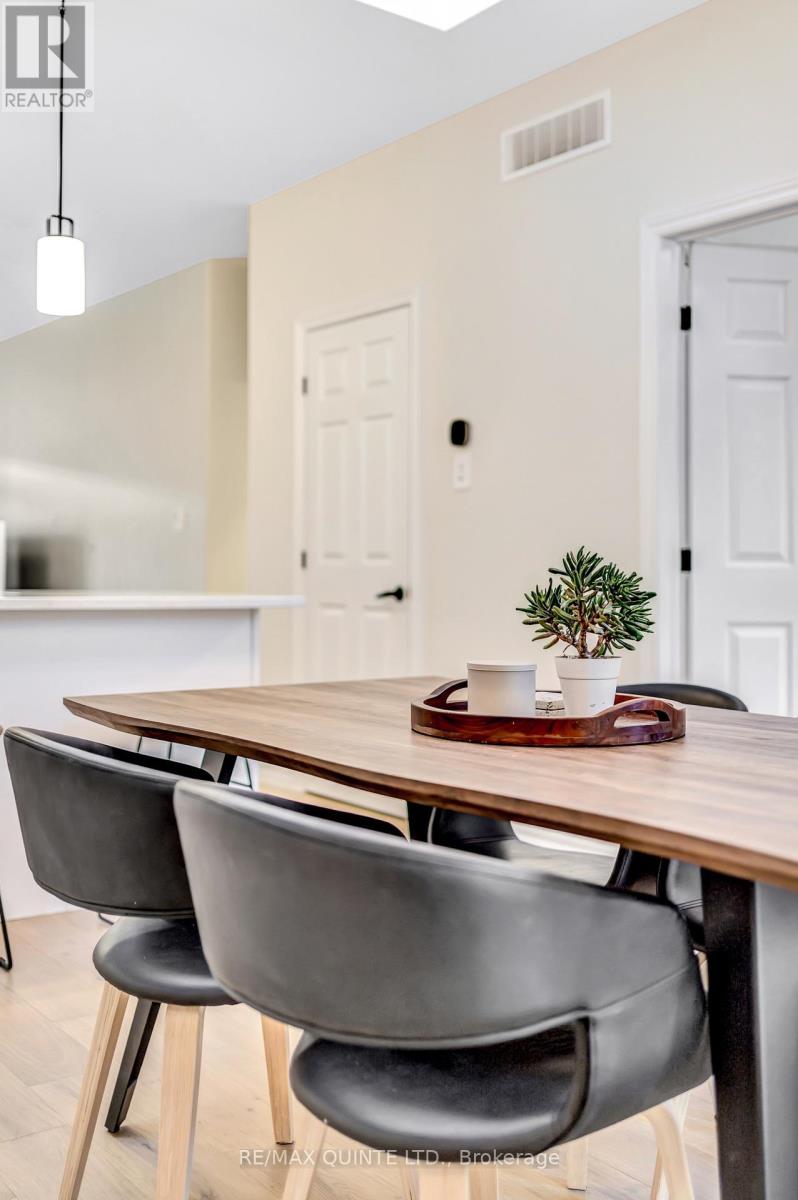 63 Athabaska Drive, Belleville (Thurlow Ward), Ontario  K8N 0T1 - Photo 16 - X12809960