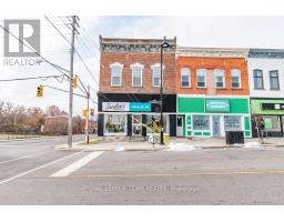 4 ELGIN STREET W, Arnprior, Ontario