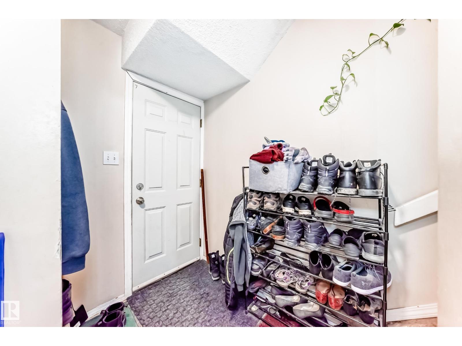 #208 11421 34 St Nw, Edmonton, Alberta  T5W 5J7 - Photo 2 - E4473220