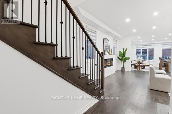 1366 Farmstead Drive, Milton, Ontario  L9T 7K6 - Photo 14 - W12809968