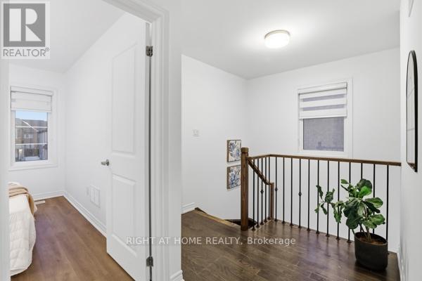 1366 Farmstead Drive, Milton, Ontario  L9T 7K6 - Photo 28 - W12809968