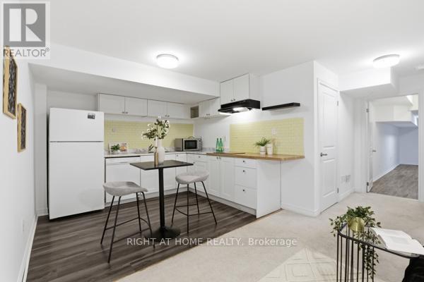 1366 Farmstead Drive, Milton, Ontario  L9T 7K6 - Photo 37 - W12809968