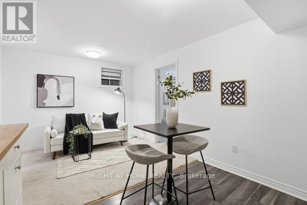 1366 Farmstead Drive, Milton, Ontario  L9T 7K6 - Photo 43 - W12809968