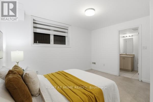 1366 Farmstead Drive, Milton, Ontario  L9T 7K6 - Photo 46 - W12809968