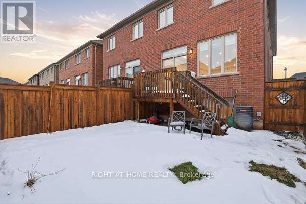 1366 Farmstead Drive, Milton, Ontario  L9T 7K6 - Photo 49 - W12809968