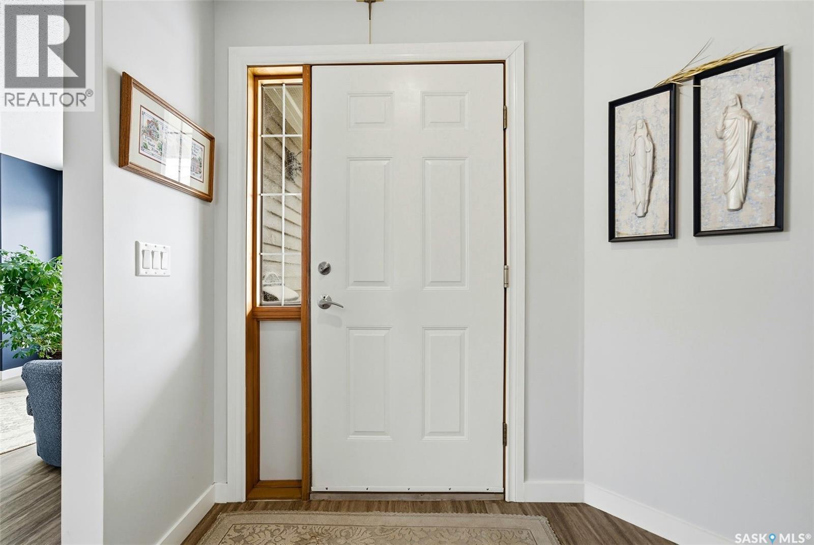 52 Kensington Crescent, Regina, Saskatchewan  S4S 7G6 - Photo 4 - SK028836