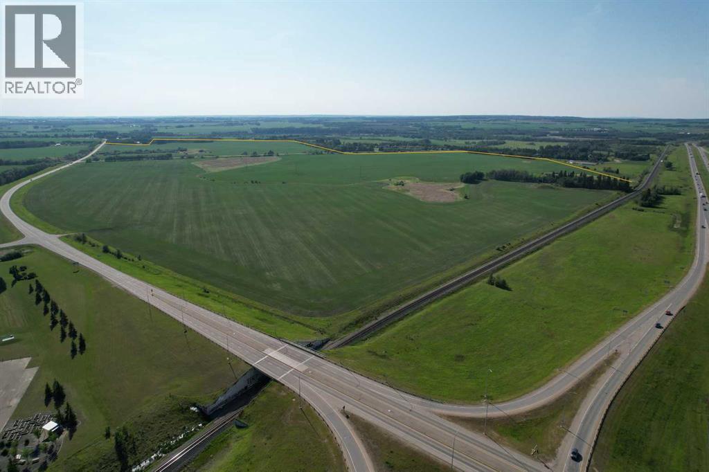On Township Road 381, Rural Red Deer County, Alberta  T4N 5E4 - Photo 3 - A2267734