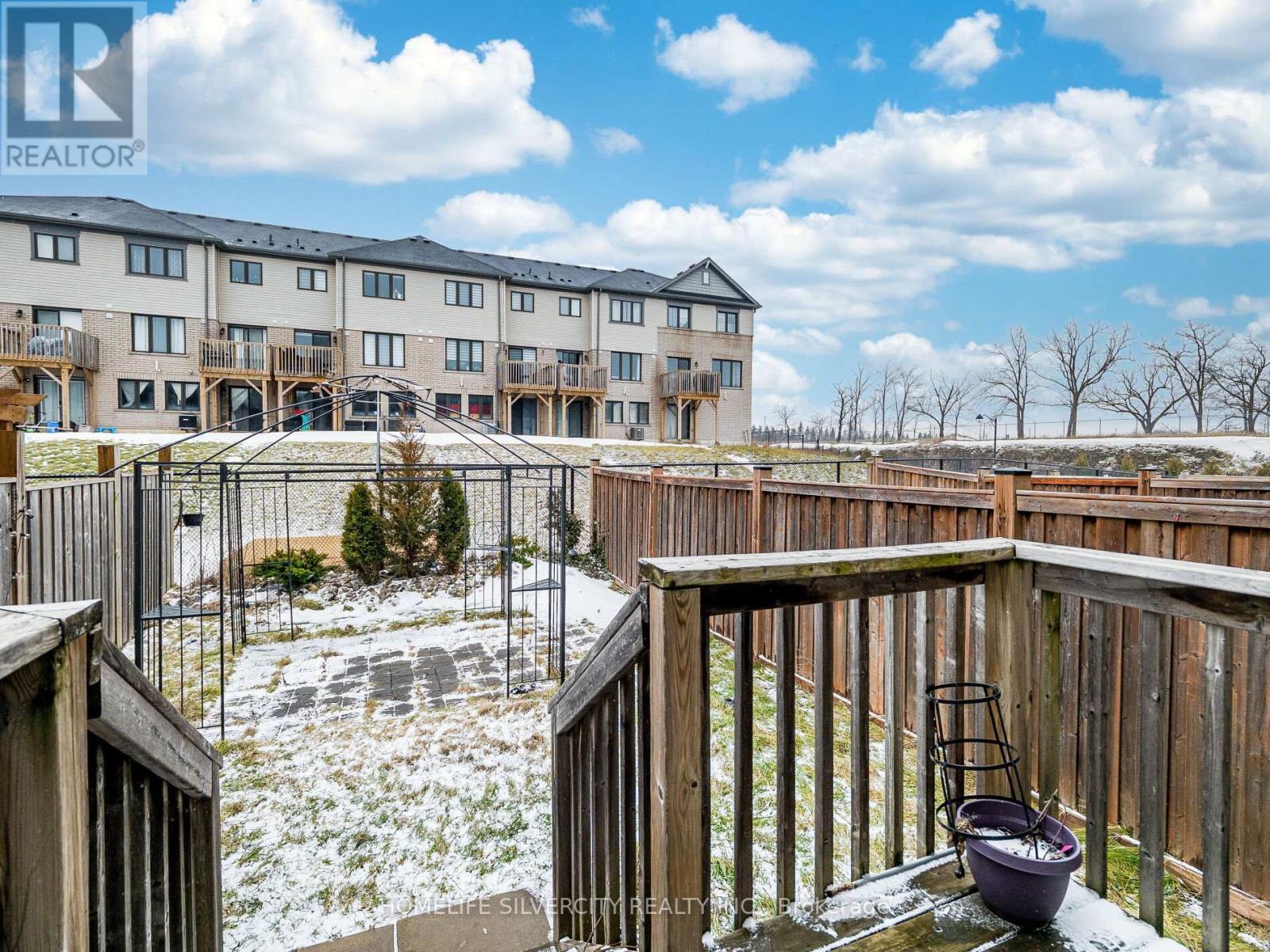 98 Crafter Crescent, Hamilton, Ontario  L8J 2V5 - Photo 50 - X12809972