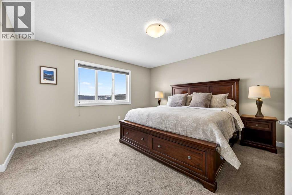 144 Sundown View, Cochrane, Alberta  T4C 2N9 - Photo 26 - A2286035