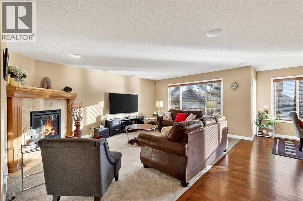 575 Everbrook Way Sw, Calgary, Alberta  T2Y 0J2 - Photo 6 - A2287713