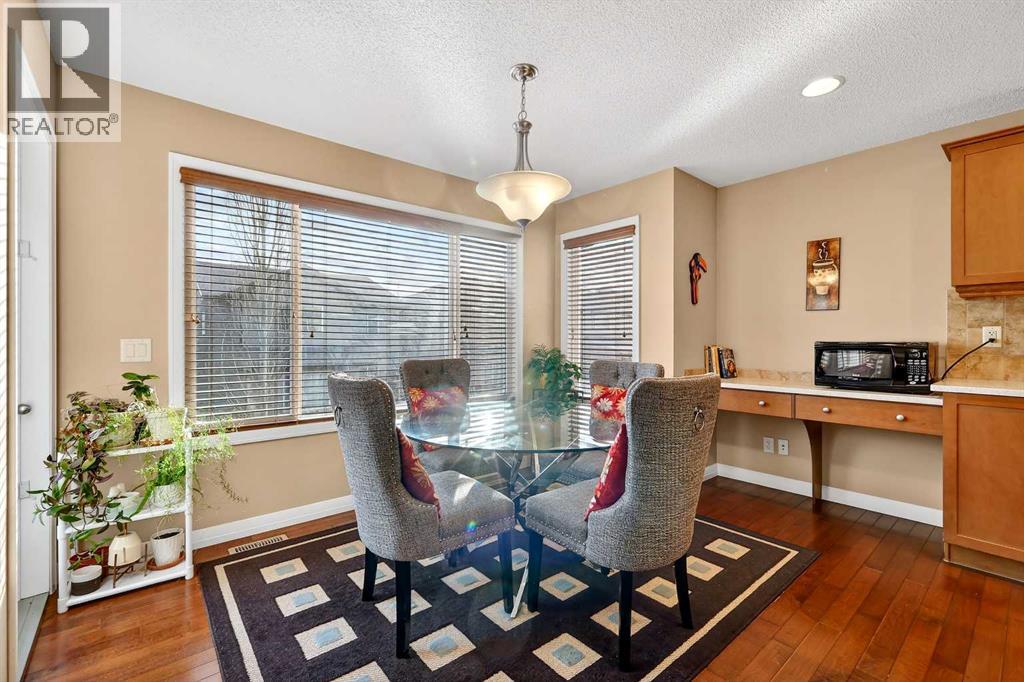 575 Everbrook Way Sw, Calgary, Alberta  T2Y 0J2 - Photo 17 - A2287713