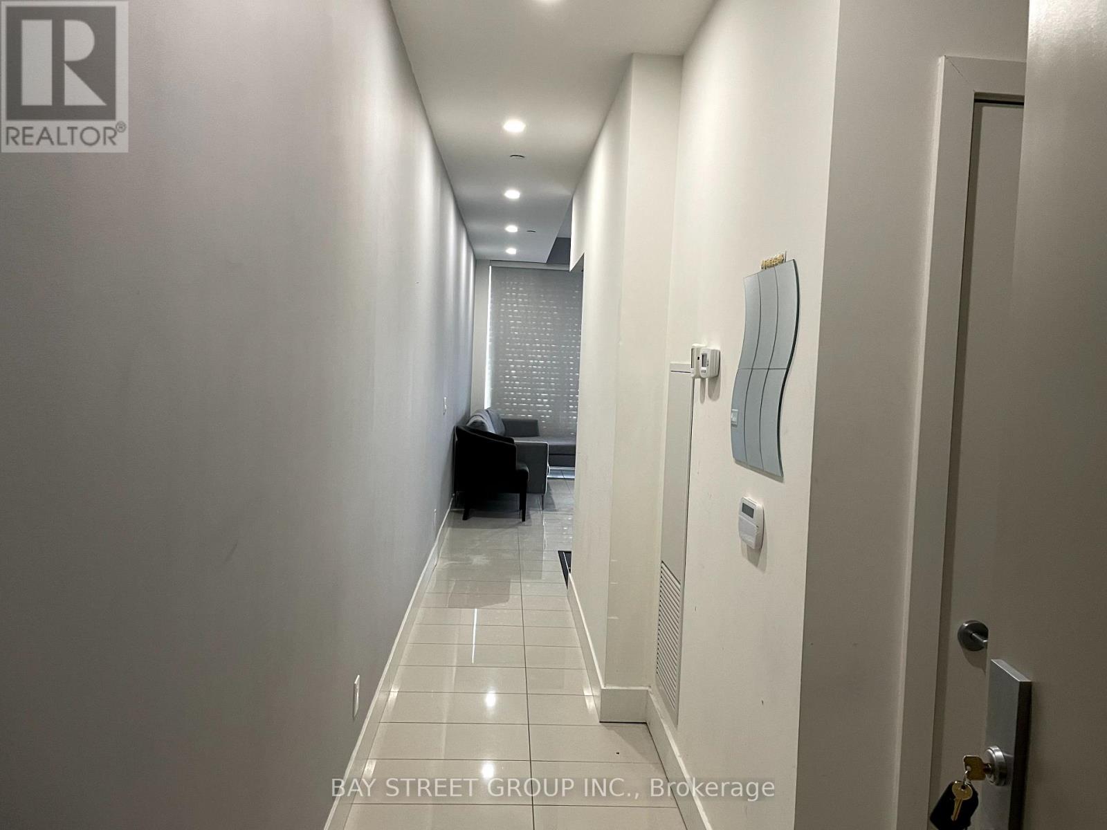 515 - 180 Enterprise Boulevard S, Markham, Ontario  L6G 0G4 - Photo 5 - N12631504