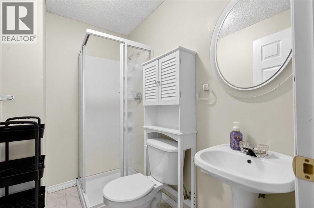 327 Chaparral Drive Se, Calgary, Alberta  T2X 3M1 - Photo 32 - A2286866