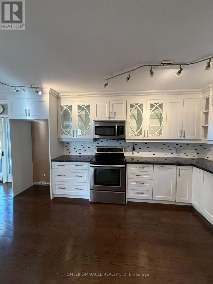 10 Yorkton Boulevard, Markham, Ontario  L6C 0J9 - Photo 16 - N12809990