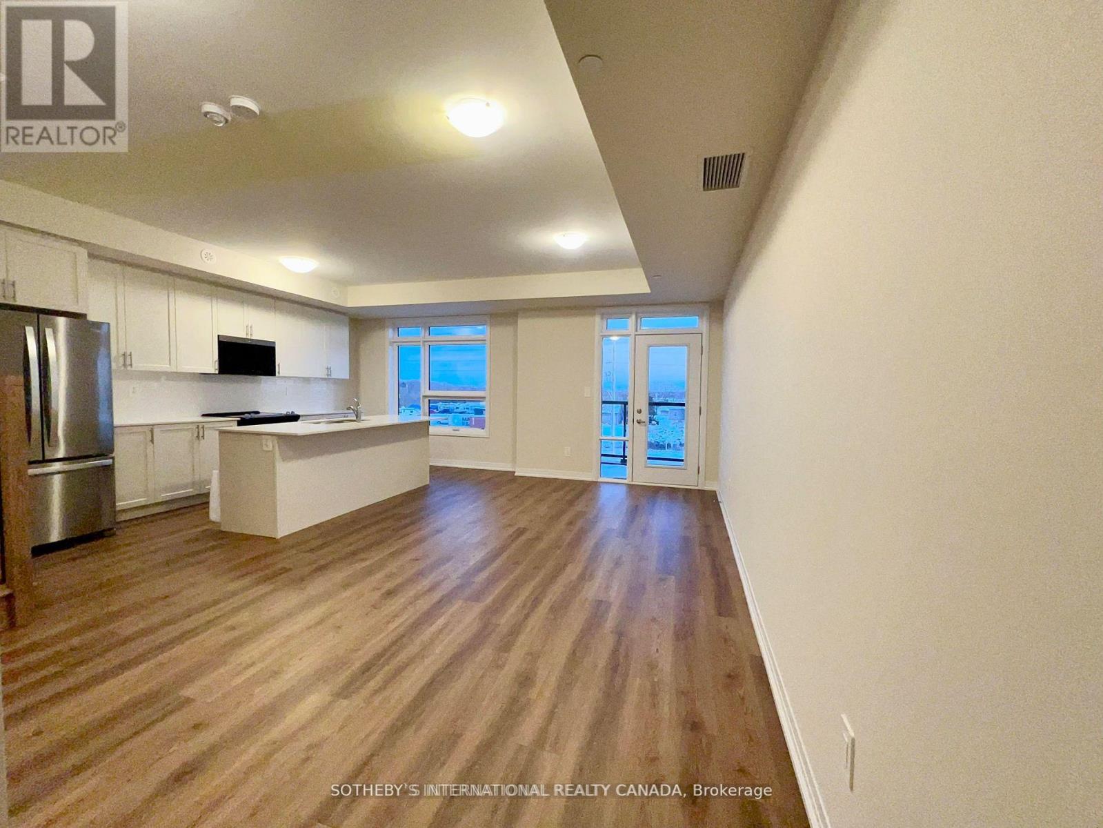 103 - 1585 Rose Way, Milton, Ontario L9T 7E7 - Photo 7 - W12809976