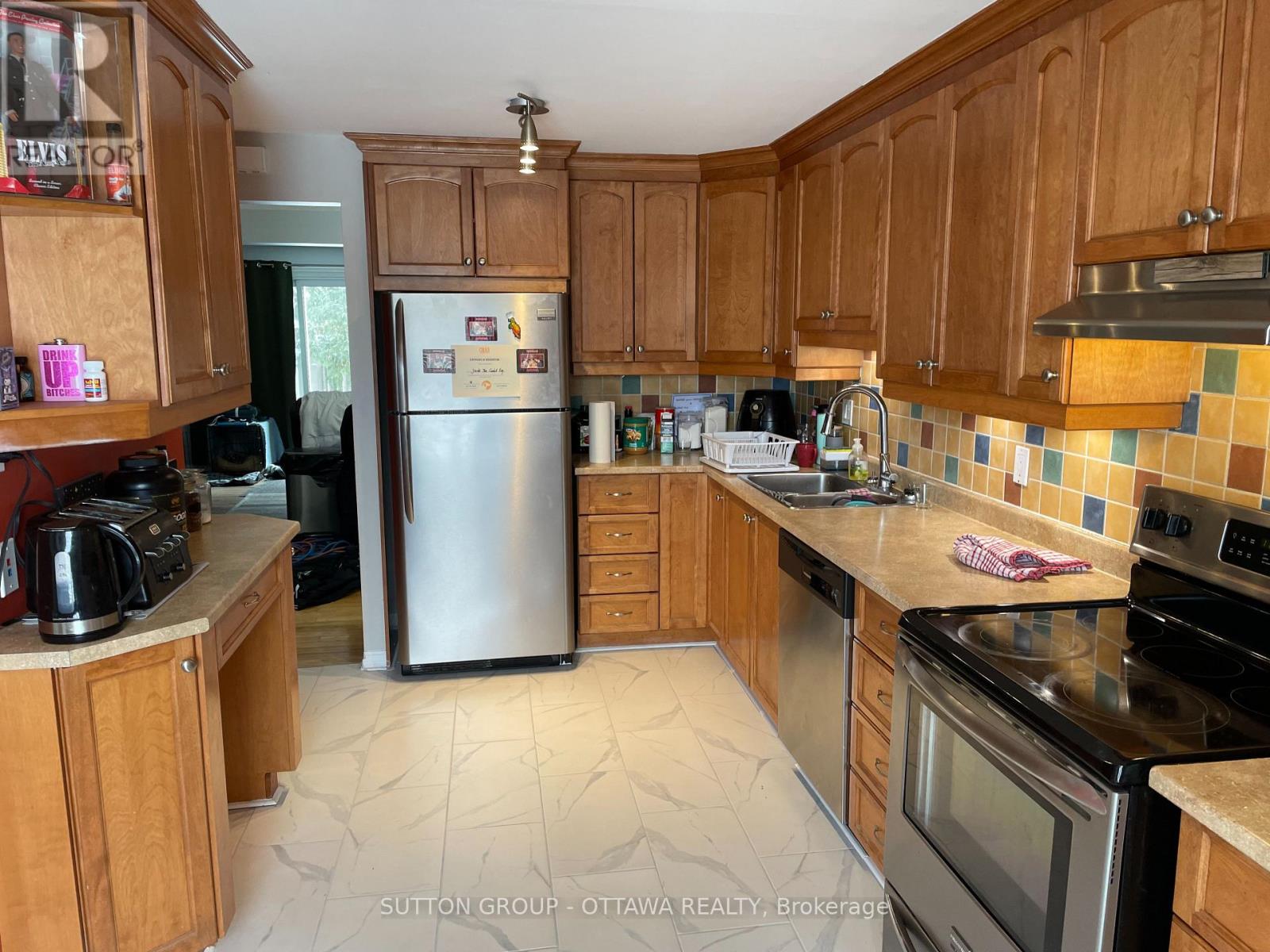 1191 Grenoble Crescent, Ottawa, Ontario  K1C 2C5 - Photo 11 - X12808084