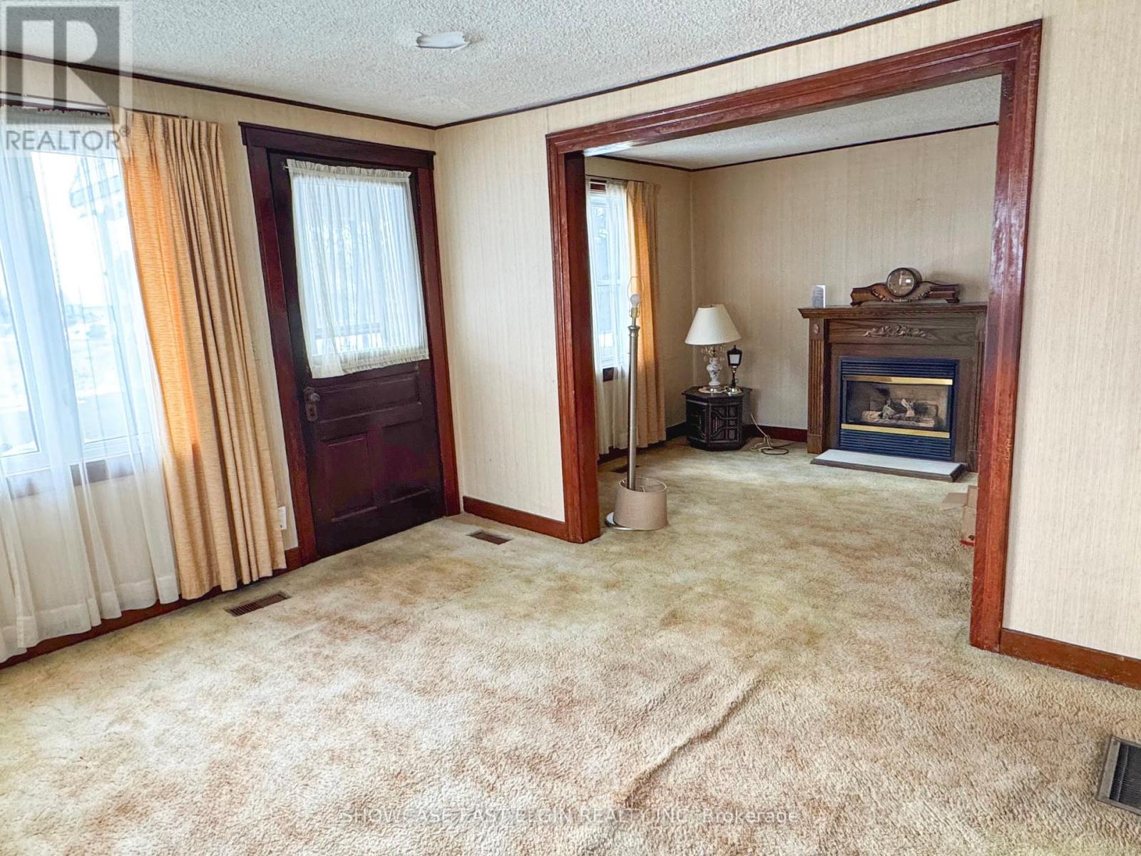 9106 Powers Road, Central Elgin, Ontario  N5P 3S7 - Photo 4 - X12747982