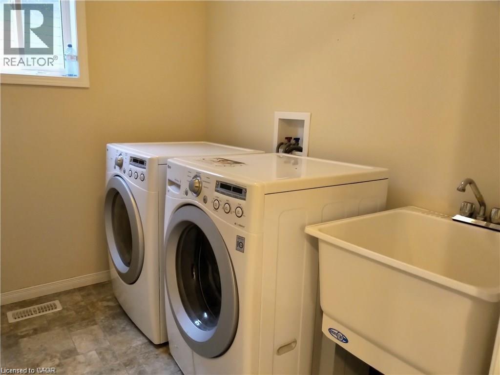 414 Bamberg Crescent, Waterloo, Ontario  N2T 0B4 - Photo 30 - 40806819