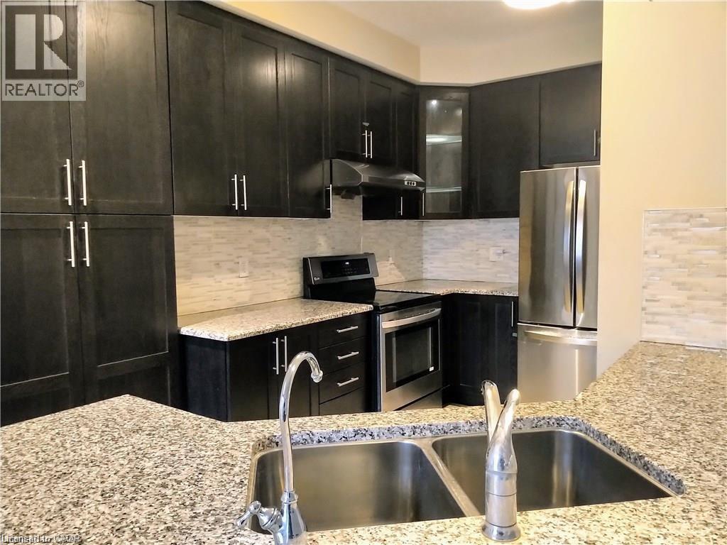 414 Bamberg Crescent, Waterloo, Ontario  N2T 0B4 - Photo 4 - 40806819