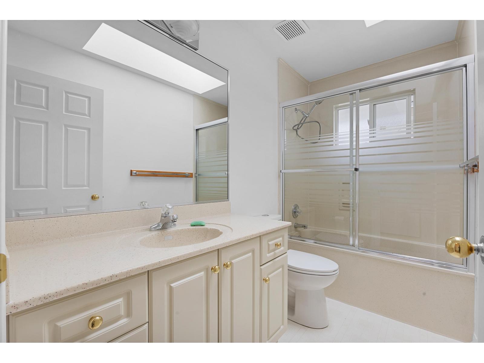 15780 99a Avenue, Surrey, British Columbia  V4N 2V7 - Photo 36 - R3090963