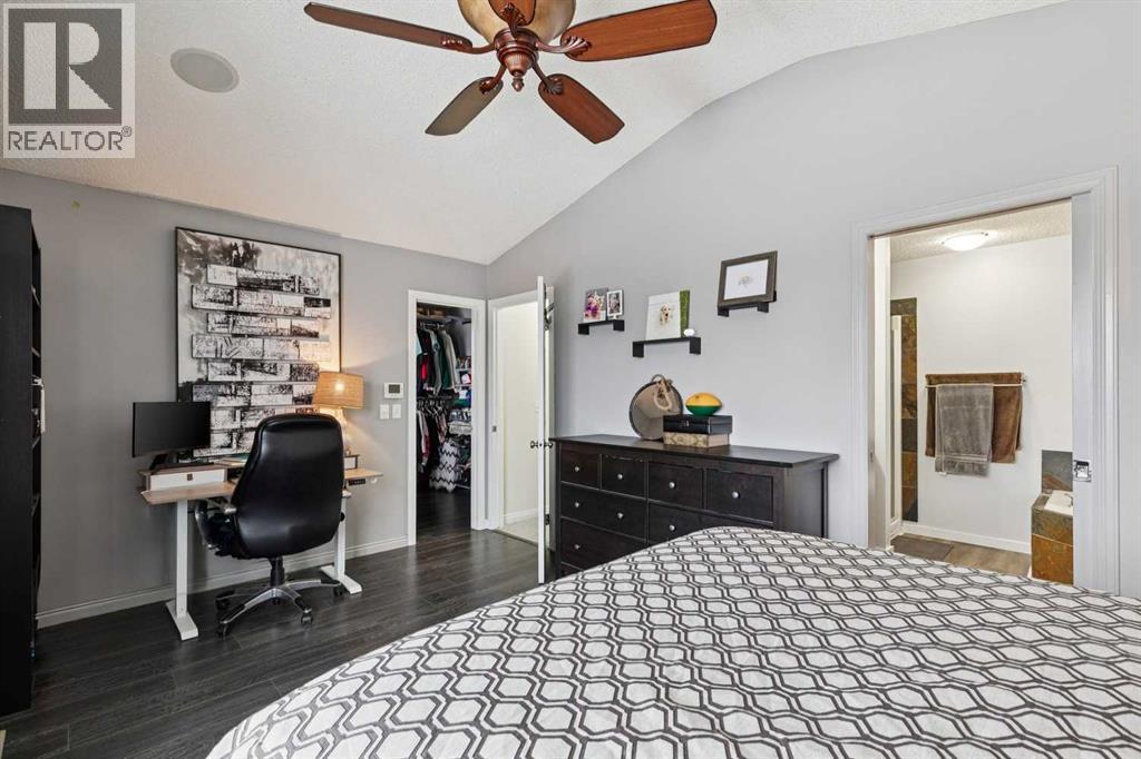 391 Tuscany Ridge Heights Nw, Calgary, Alberta  T3L 3B6 - Photo 16 - A2287001