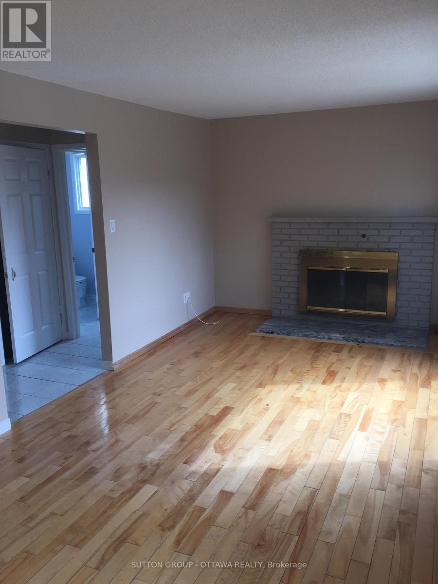 1713 Stoneboat Crescent, Ottawa, Ontario  K1C 1W7 - Photo 10 - X12808160