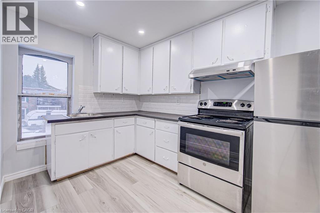 115 Courtney Street, Cambridge, Ontario  N3C 1S2 - Photo 30 - 40803735